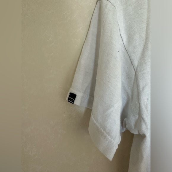 vintage billabong graphic tee, size small, white - Picture 2 of 4